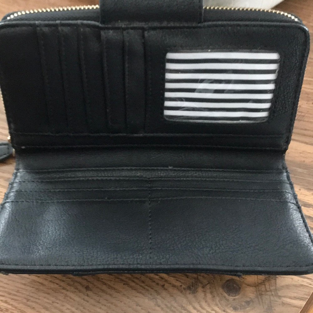 Wallet - Picture 4 of 6